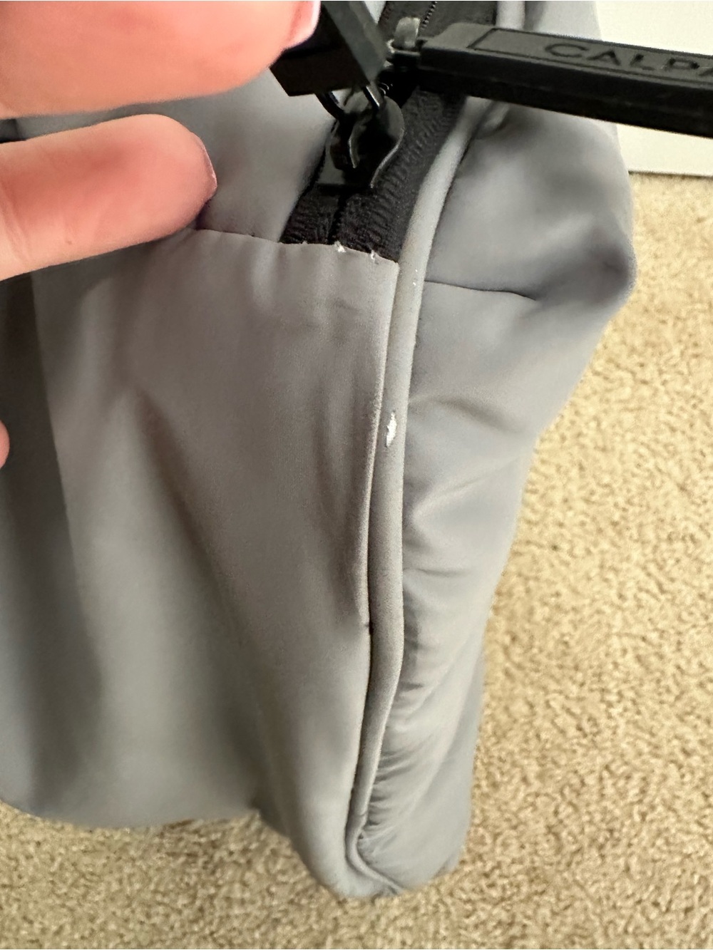 CALPAK Luka Duffel Travel Bag in Gray GUC Top Rated Travel Bag Retails $138 - Picture 6 of 15